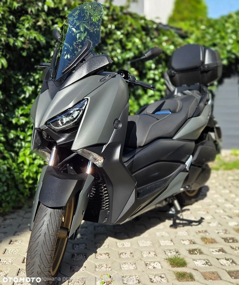 Yamaha X-max - 1