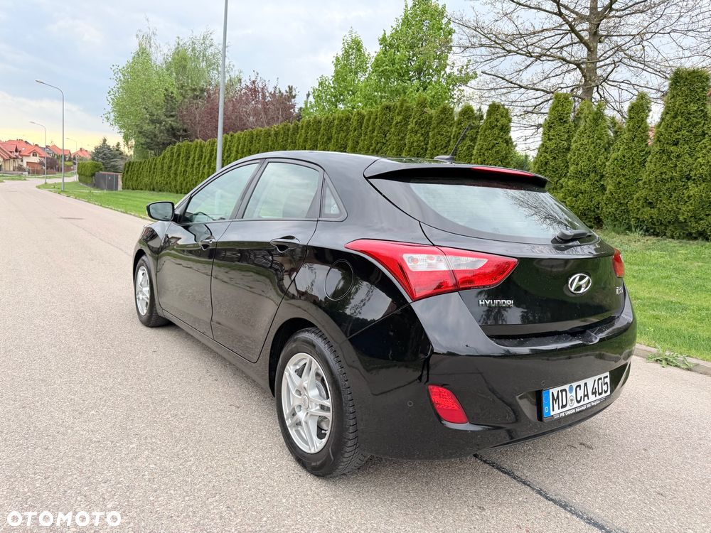 Hyundai i30 - 16