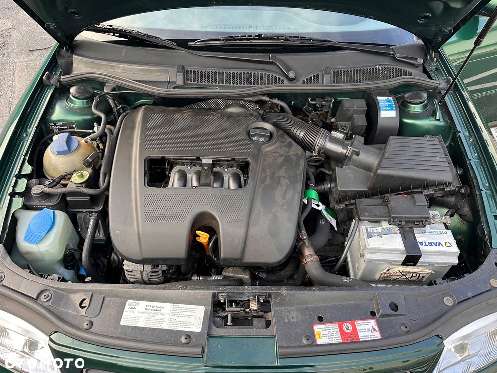 Audi A3 3-drzwiowe 1.6 Ambition - 20