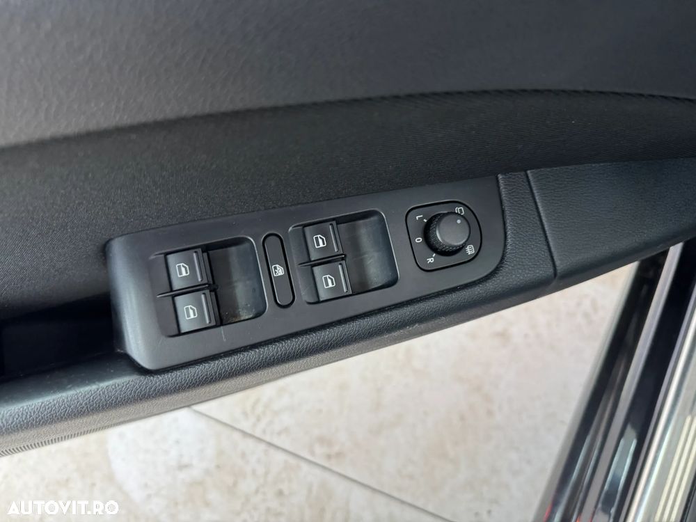 Skoda Superb 2.0 TDI Green tec DSG Exclusive - 24