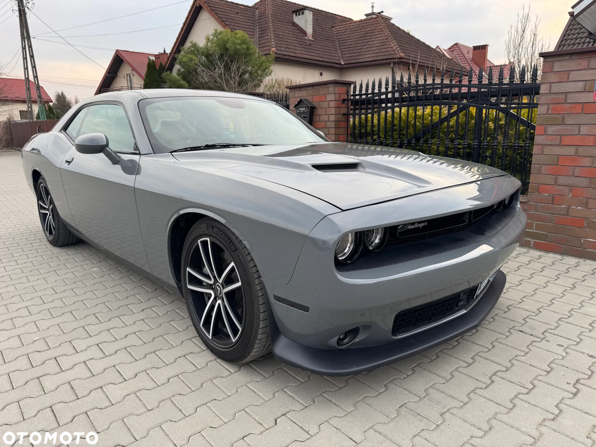 Dodge Challenger 6.4 Scat Pack - 3