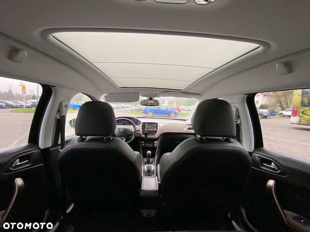 Peugeot 2008 1.2 VTi Allure - 9