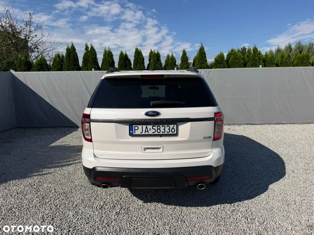 Ford Explorer - 9