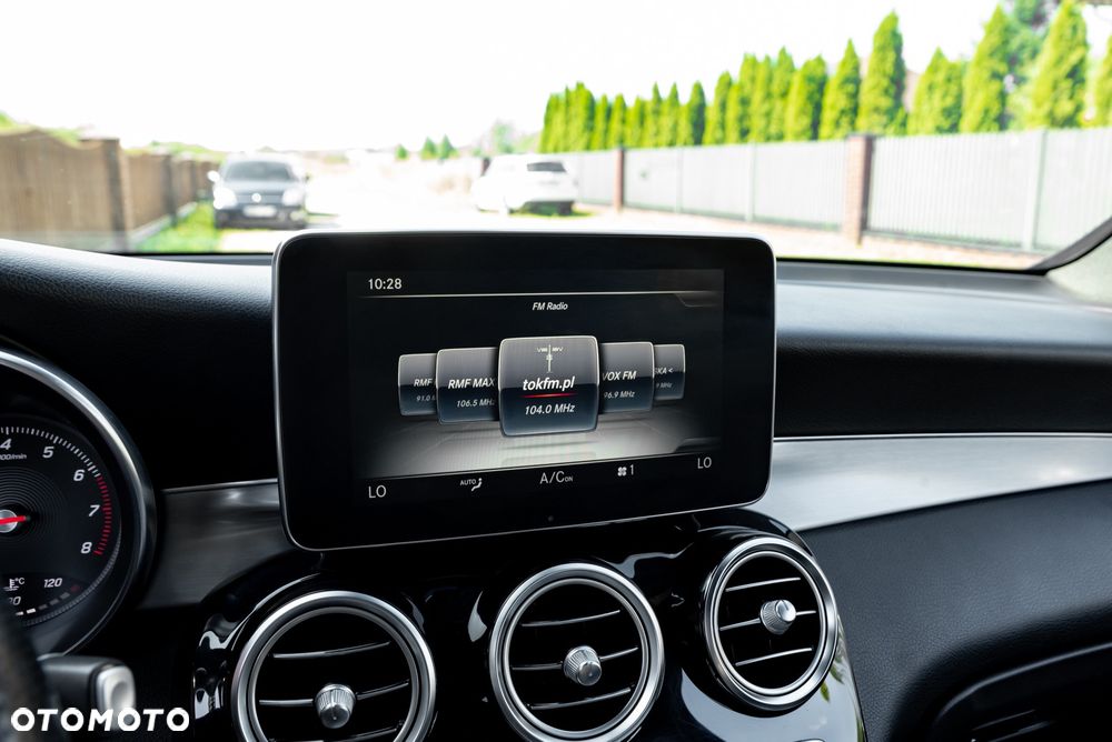 Mercedes-Benz GLC 250 4Matic 9G-TRONIC - 35