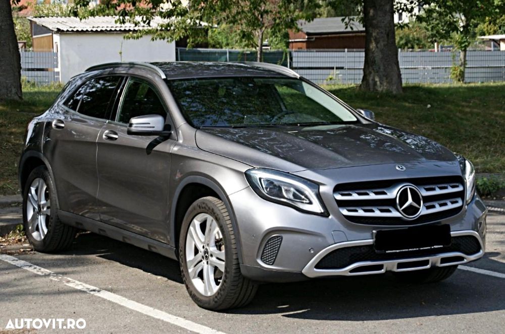 Mercedes-Benz GLA 220 d 4Matic 7G-DCT - 1