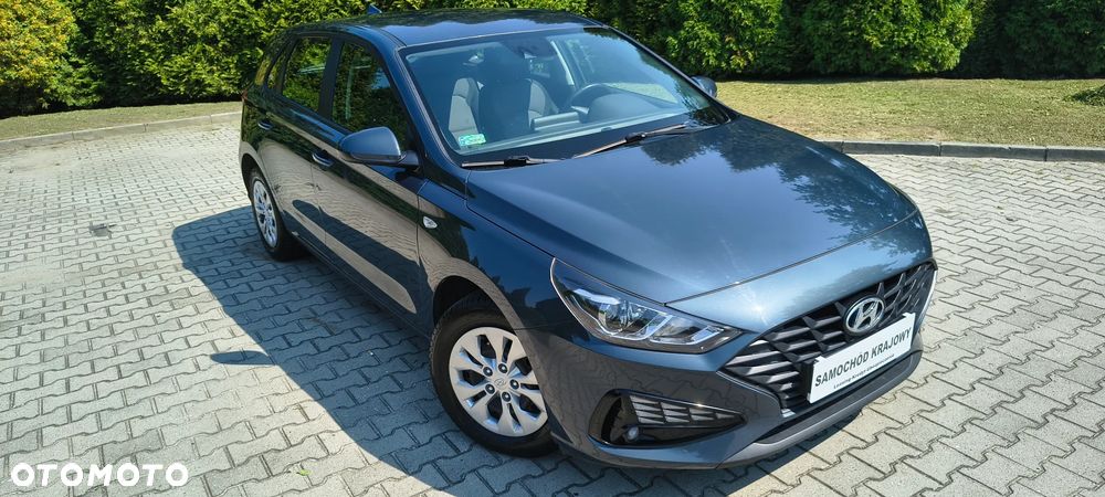 Hyundai i30 1.5 DPI Classic + - 6