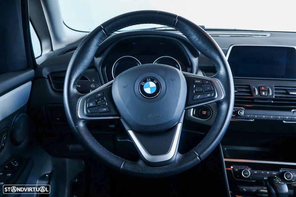 BMW 225xe Active Tourer Advantage - 13