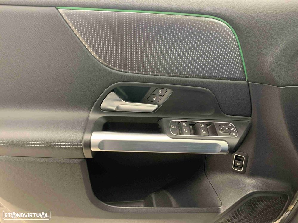 Mercedes-Benz EQB 250 Progressive - 11