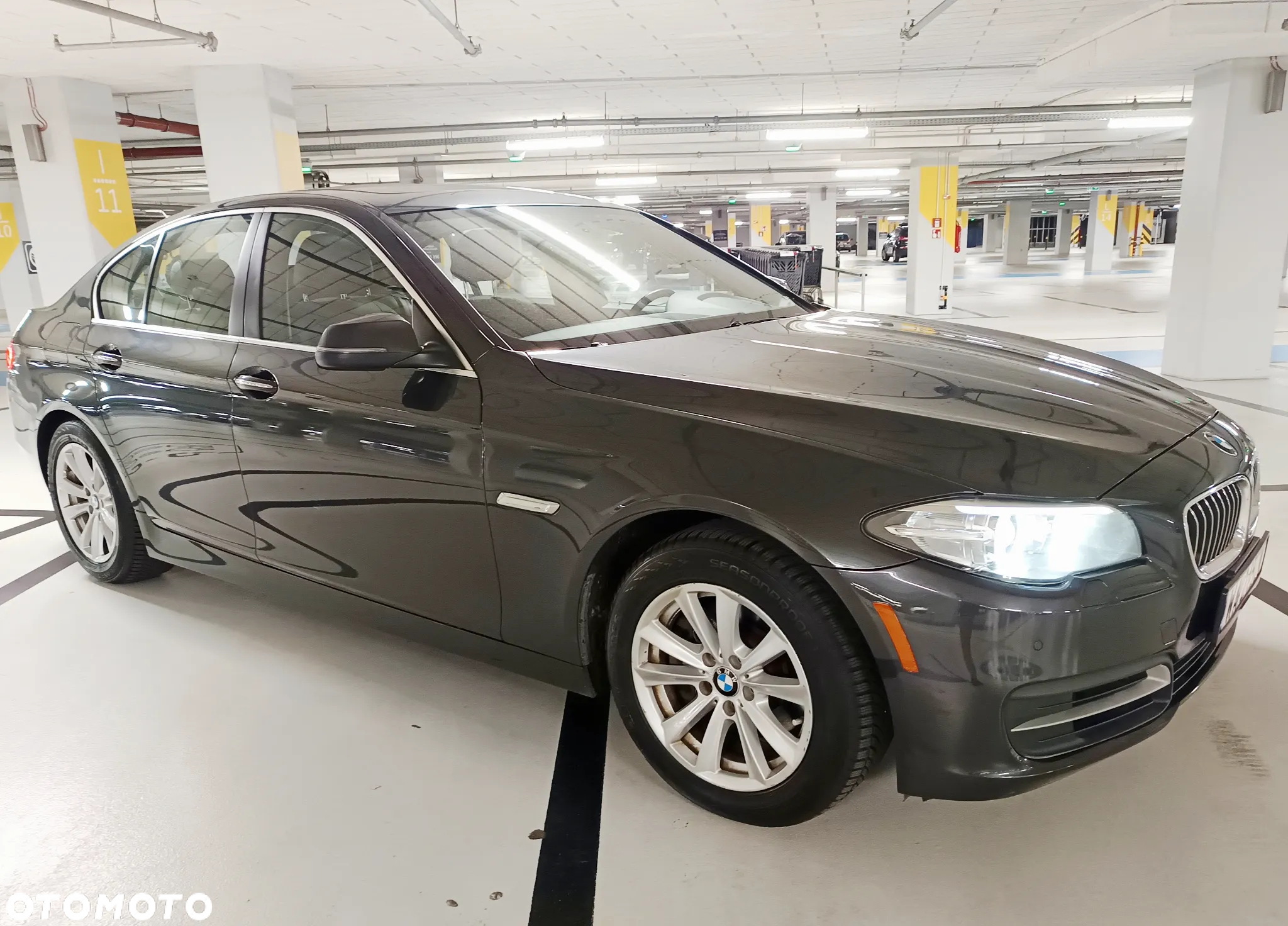 BMW Seria 5 528i xDrive - 3