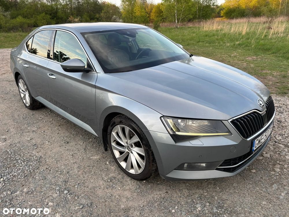 Skoda Superb 2.0 TDI L&K - 3