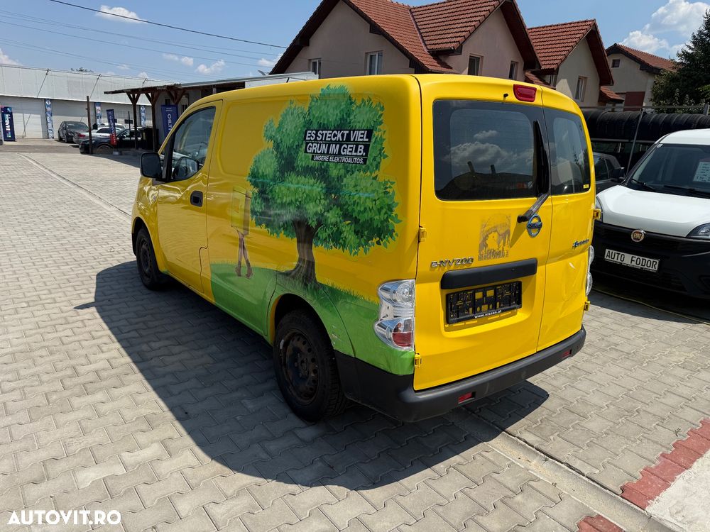 Nissan NV200 - 28