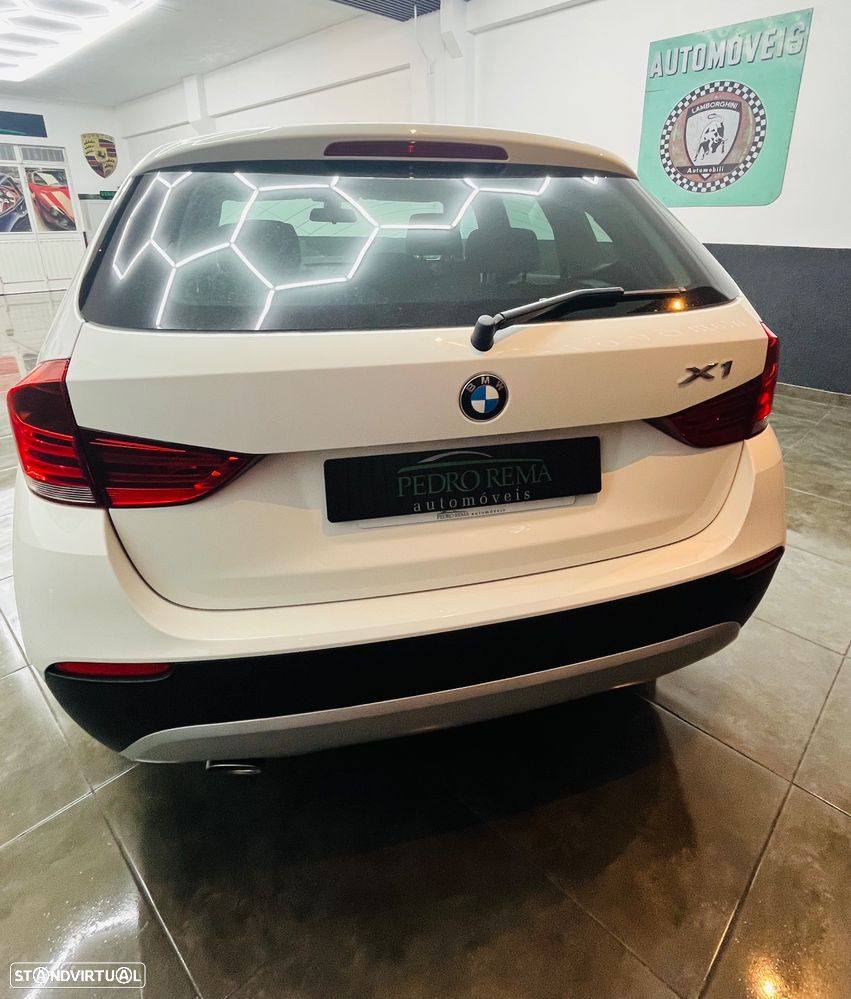 BMW X1 18 d xDrive Pack M - 16