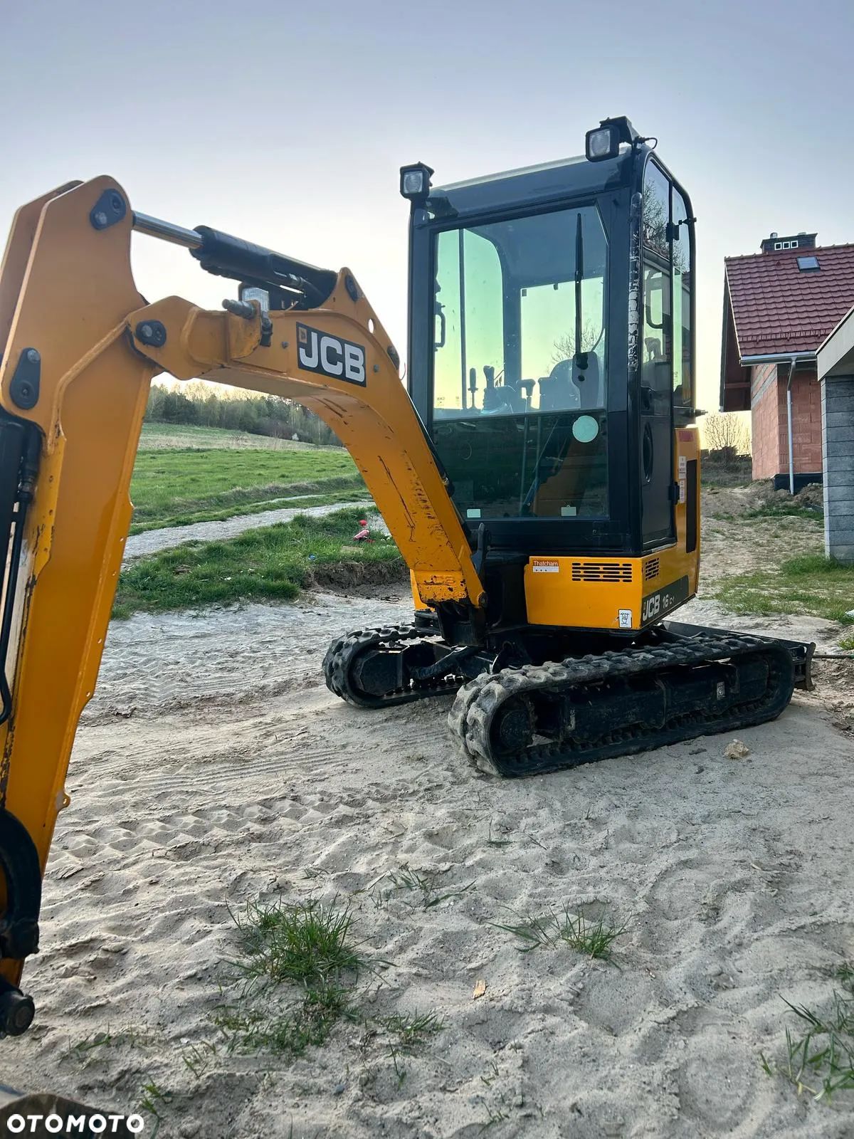 JCB 16C-1 - 1
