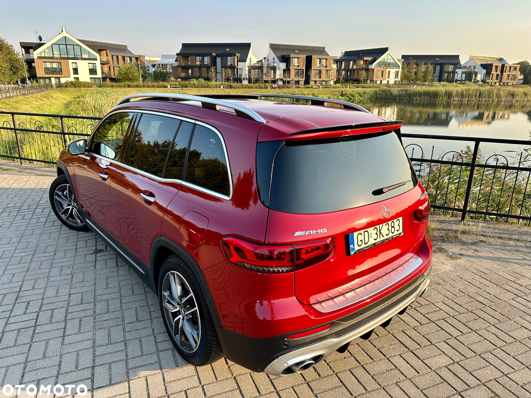 Mercedes-Benz GLB AMG 35 4-Matic - 2