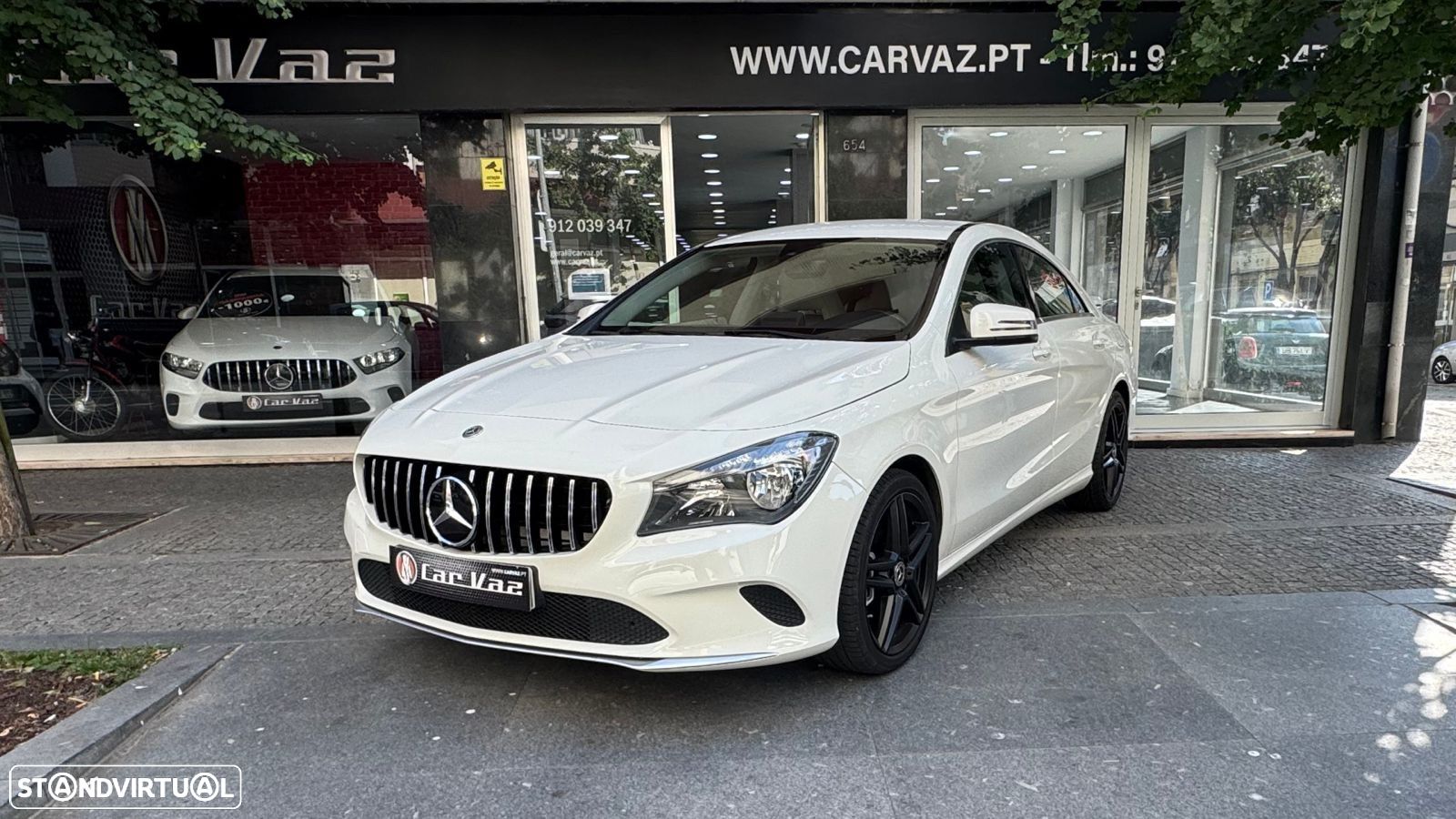 Mercedes-Benz CLA 220 - 1