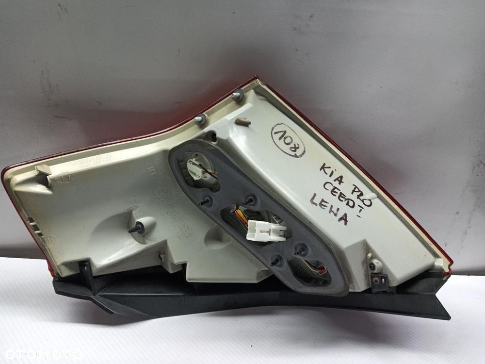 LAMPA TYŁ TYLNA LEWA KIA PRO CEED I 00973501 - 4