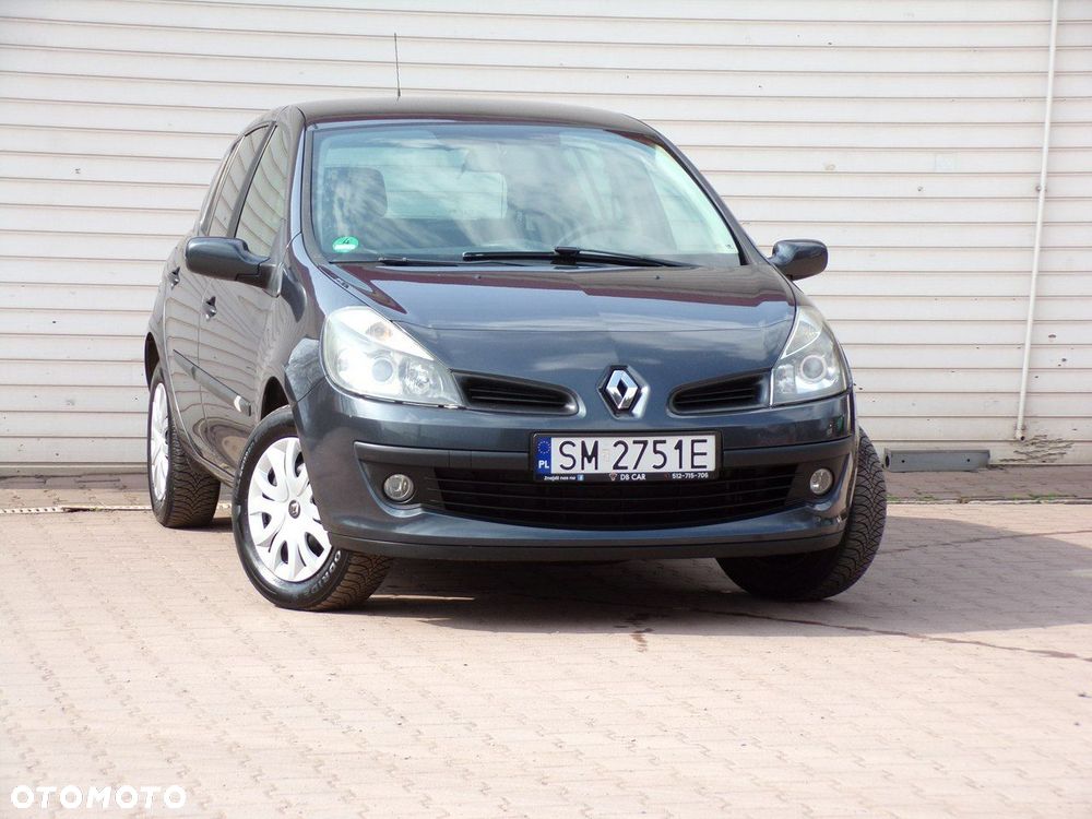 Renault Clio - 2