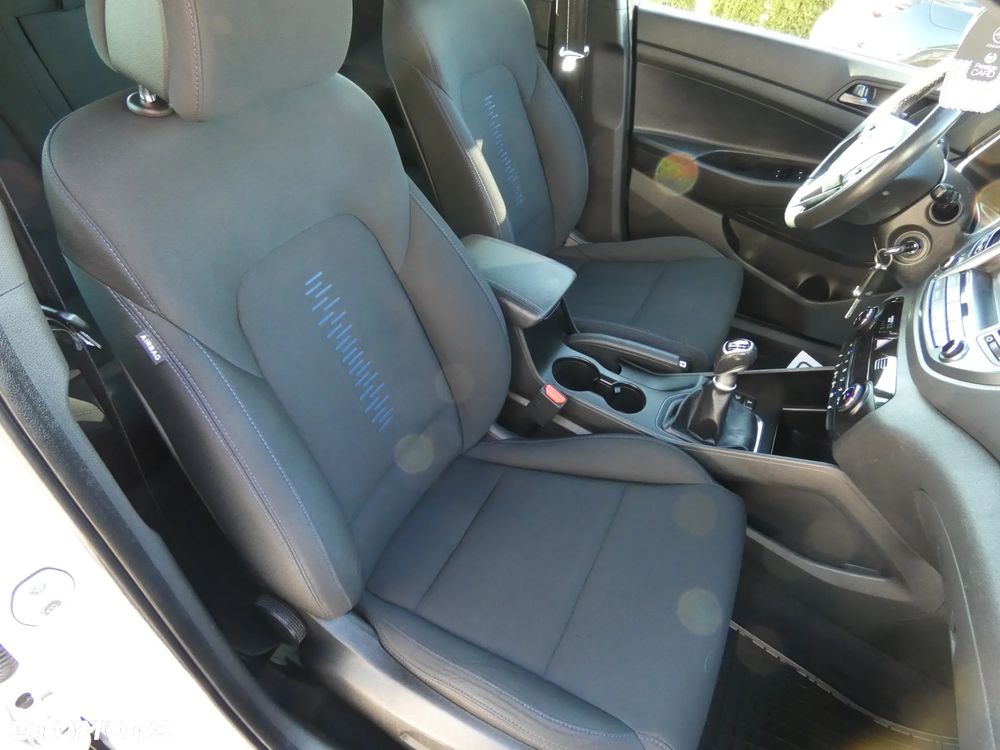 Hyundai Tucson blue 1.6 GDi 2WD Passion - 27