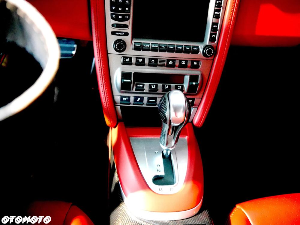 Porsche 911 - 16