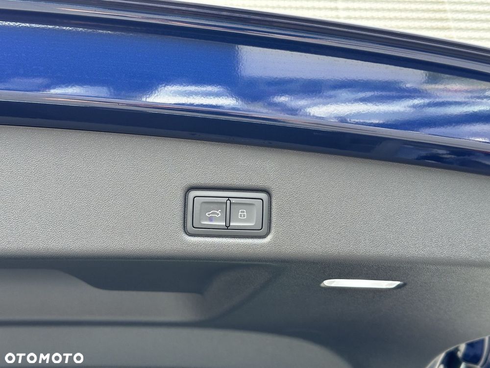 Audi Q5 Sportback - 11