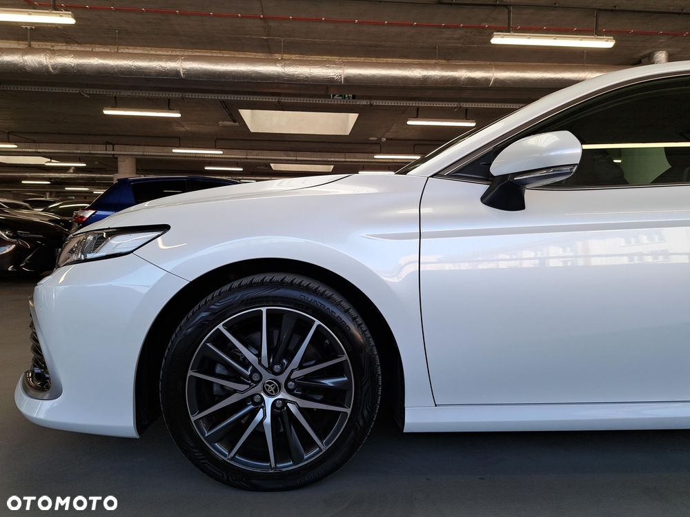 Toyota Camry 2.5 Hybrid Prestige CVT - 34