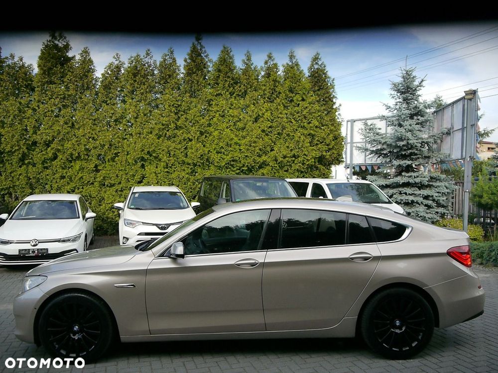 BMW 5GT - 10