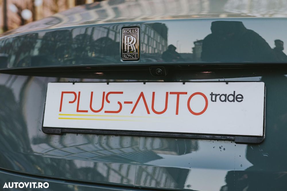 Rolls-Royce Spectre - 38
