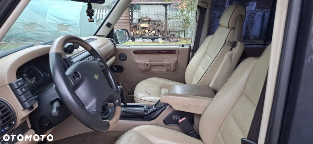 Land Rover Discovery - 20