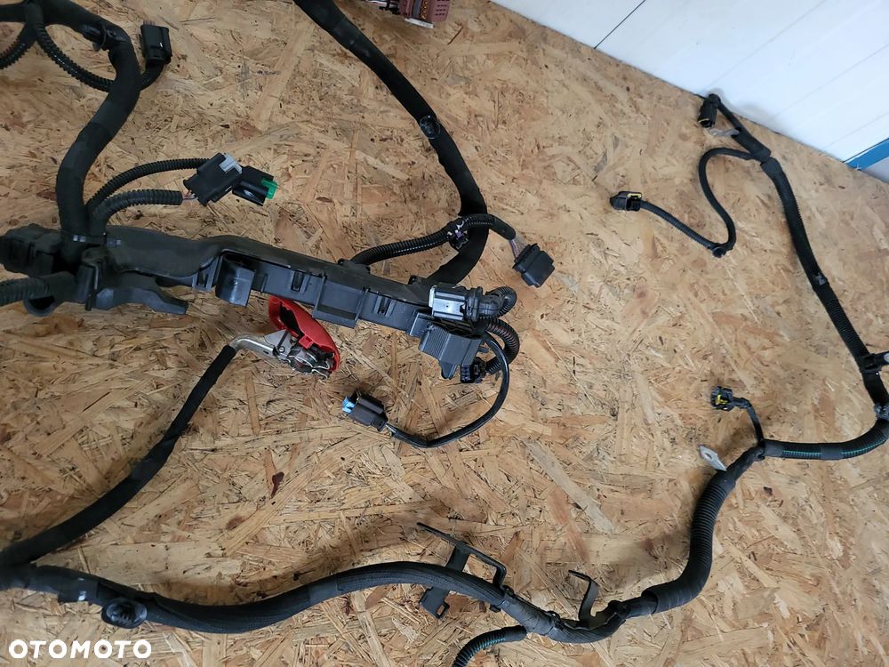 Instalacja silnika 1.2 VTI HM01 Peugeot 208 - 3