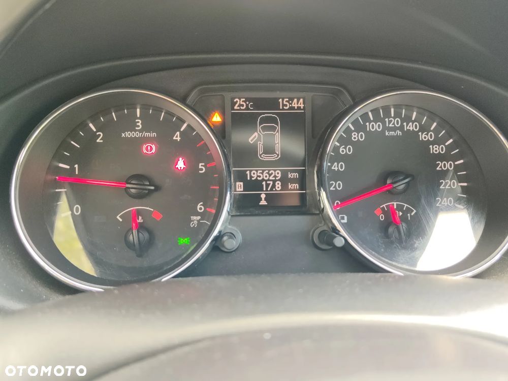 Nissan Qashqai - 13
