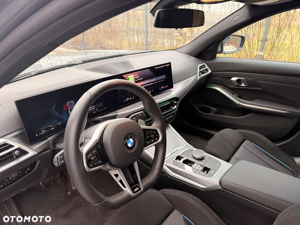 BMW Seria 3 318i M Sport - 14