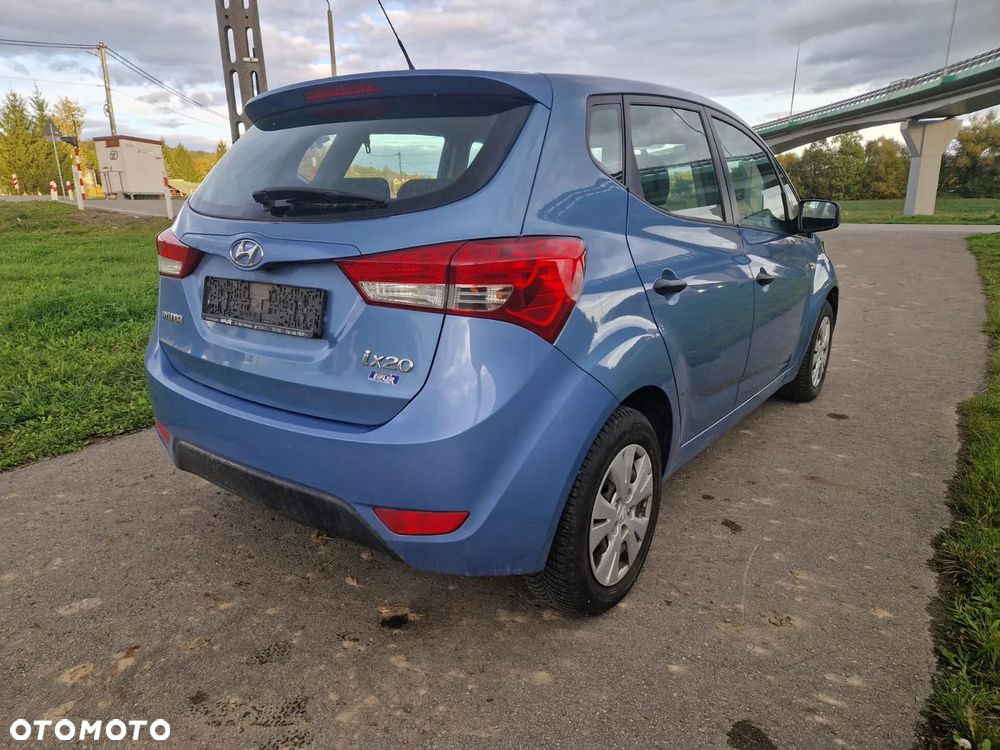 Hyundai ix20 1.4 blue Comfort - 6