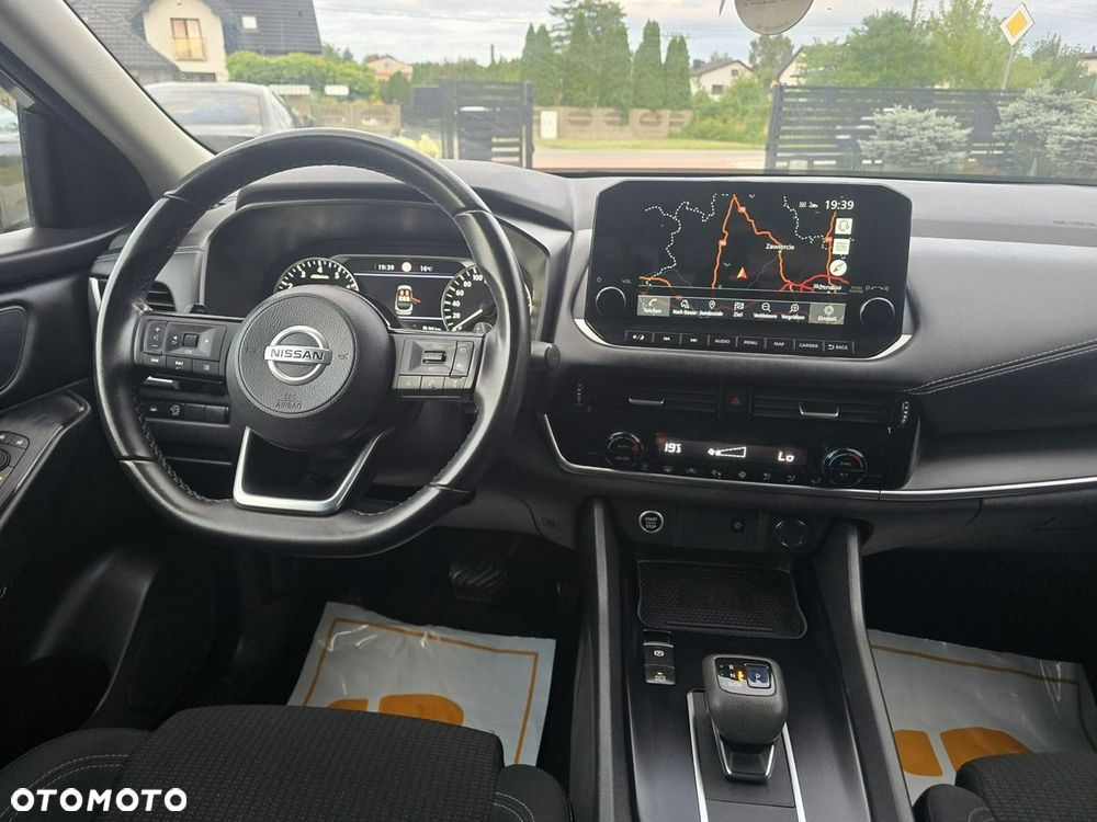 Nissan Qashqai - 10
