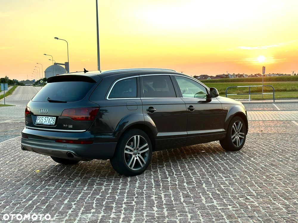 Audi Q7 3.0 TDI Quattro Tiptronic - 4