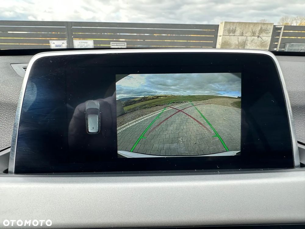 BMW X1 sDrive16d - 17