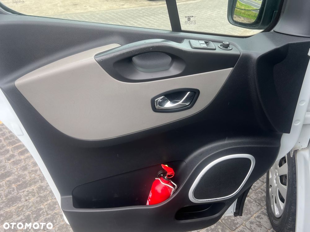Renault Trafic - 14