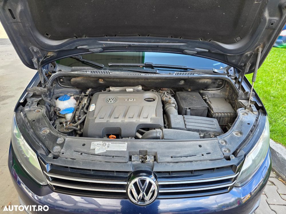 Volkswagen Touran 2.0 TDI Highline DSG - 33