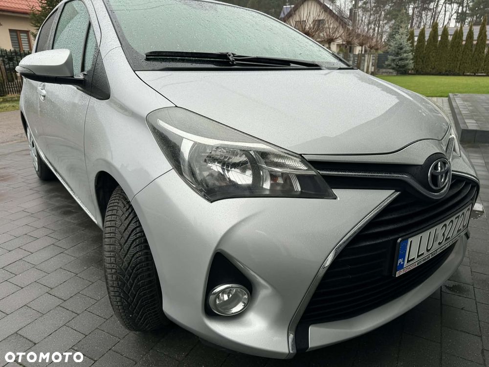 Toyota Yaris 1.33 Premium - 17