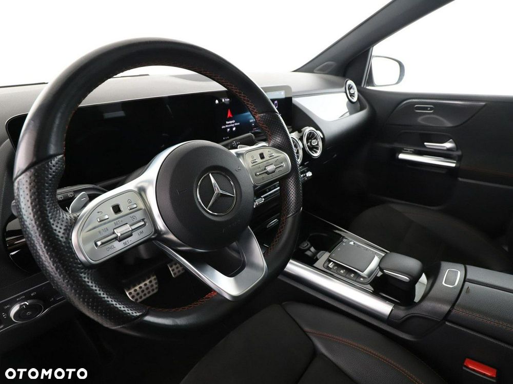 Mercedes-Benz Klasa B 180 d AMG Line 8G-DCT - 15