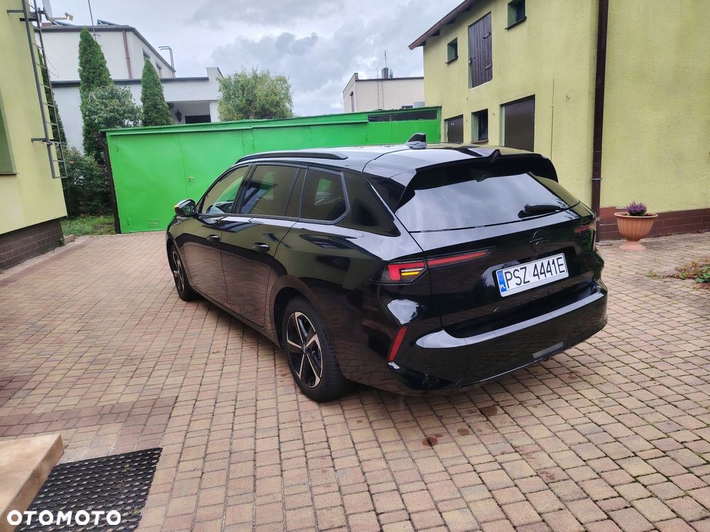 Opel Astra 1.2 T GS S&S - 4