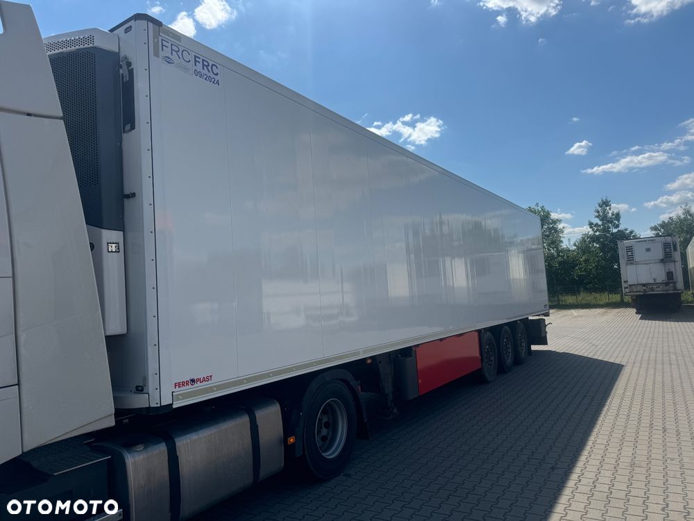 Schmitz Cargobull Hakówka - 10