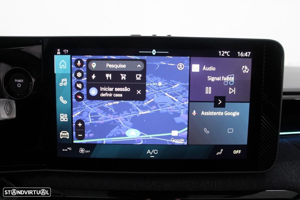 Renault 4 E-Tech 52 kWh Techno Autonomia Conforto - 23