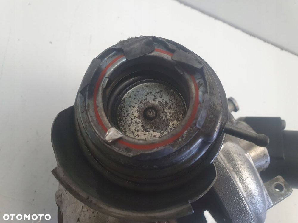TURBOSPRĘŻARKA VW Touran 1.6 TDI _ turbo 03L253016T - 9