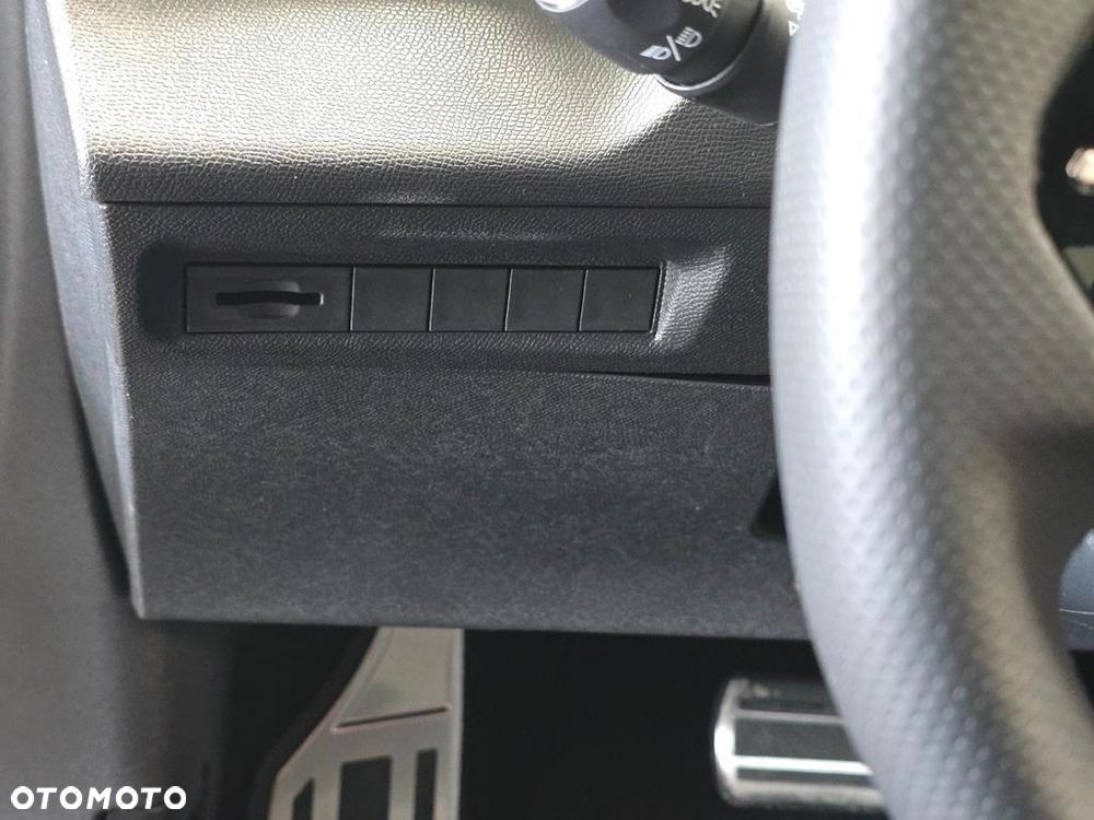 Peugeot 308 1.2 mHEV GT S e-DCS6 - 14