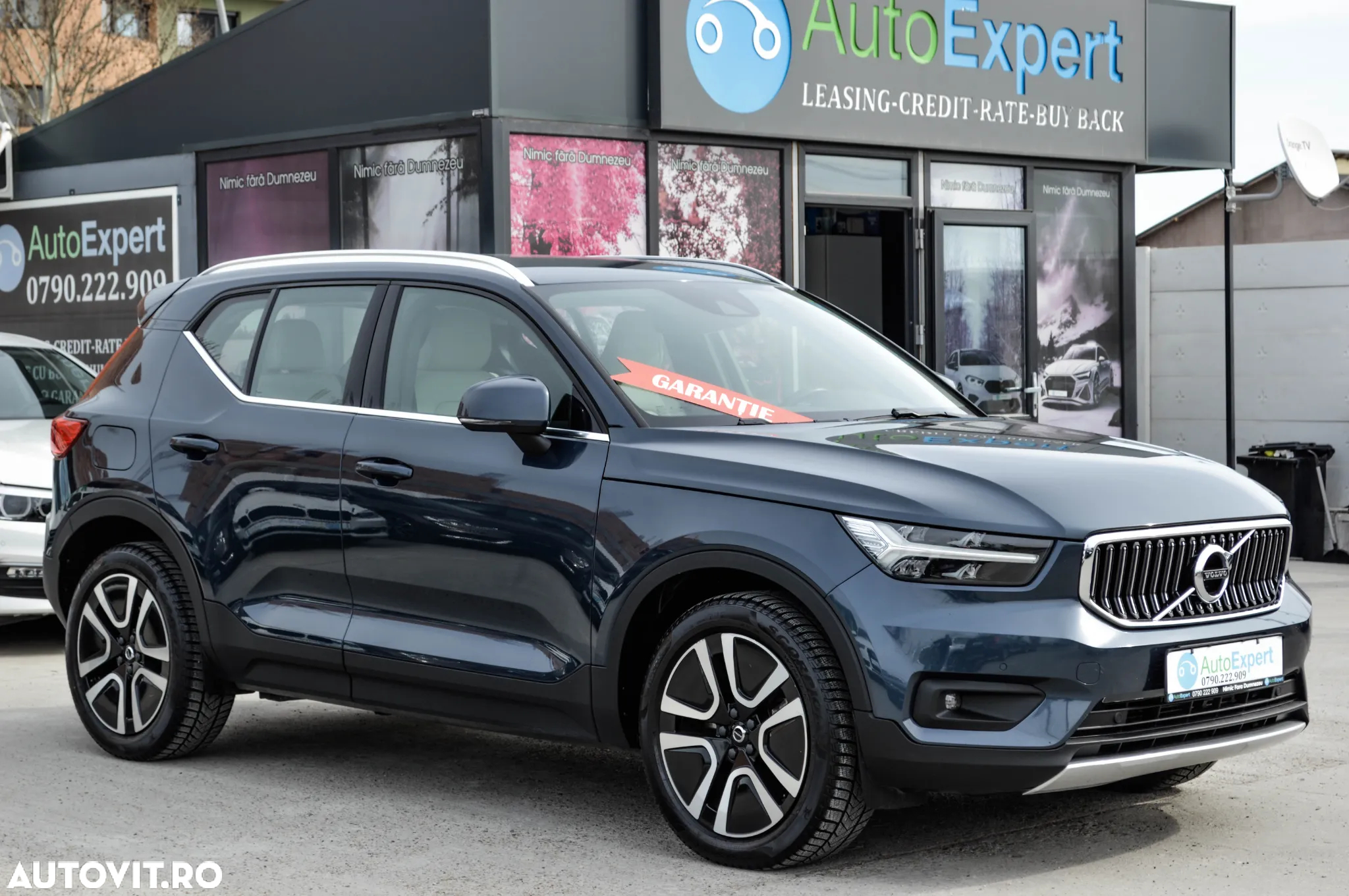 Volvo XC 40 Recharge T5 Twin Engine AT7 Inscription Expression - 13