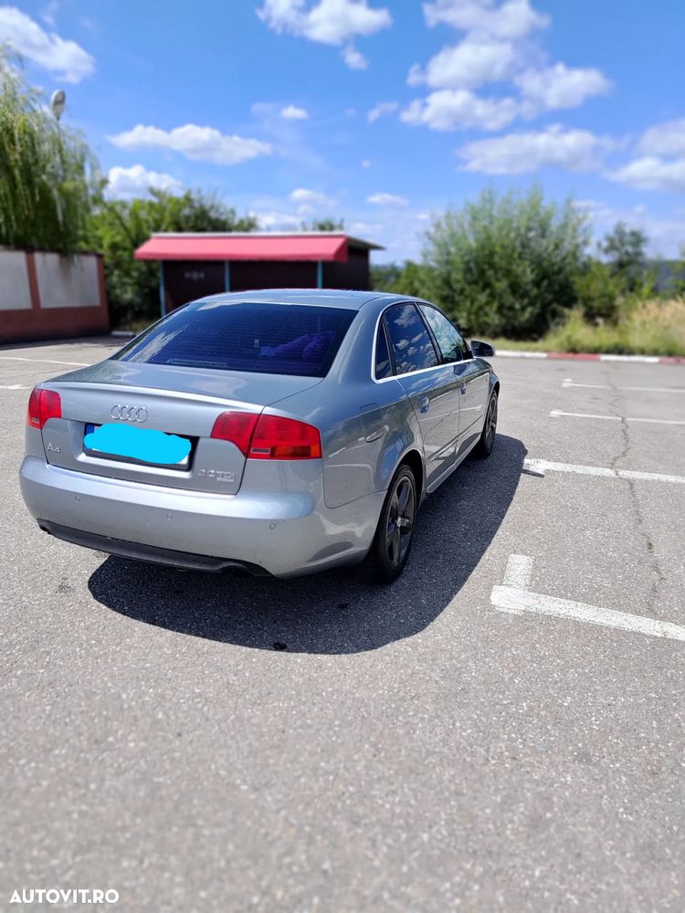 Audi A4 Limuzina - 4