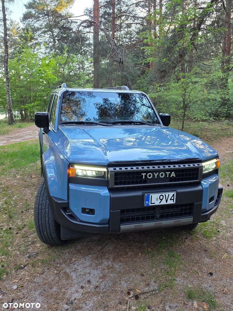 Toyota Land Cruiser - 13