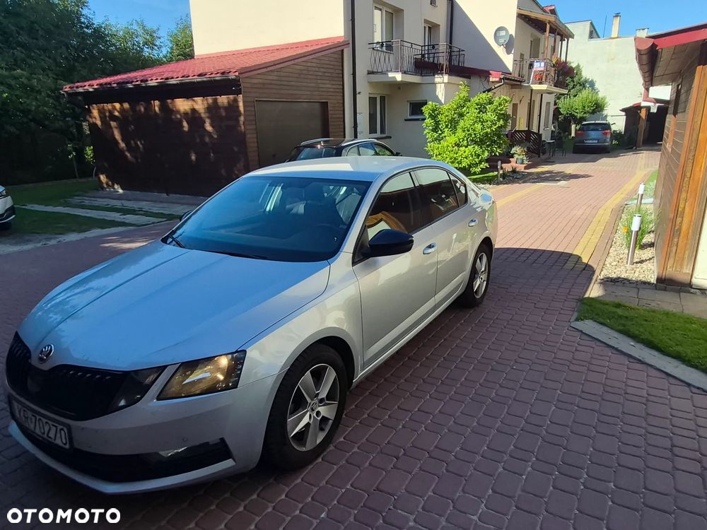 Skoda Octavia 1.5 TSI ACT Ambition - 8