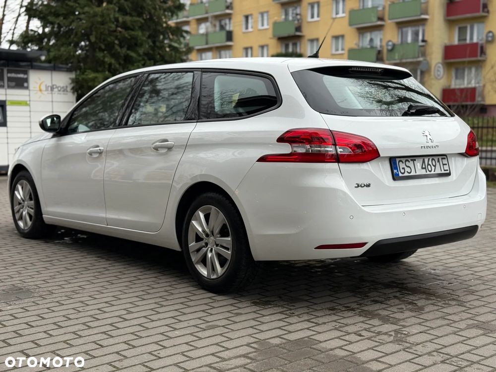 Peugeot 308 1.5 BlueHDi Active Pack Business S&S EAT8 - 9