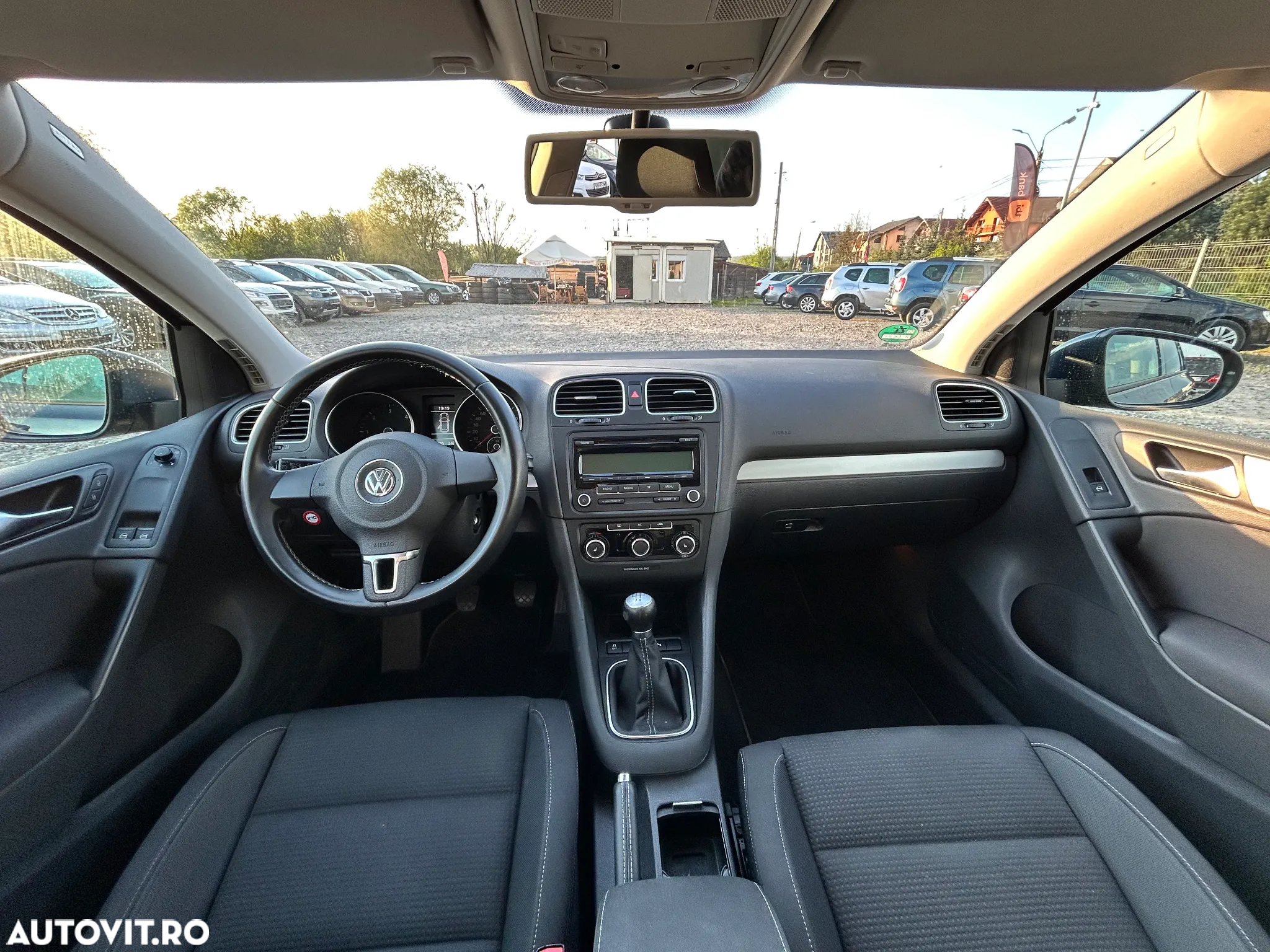 Volkswagen Golf 1.6 TDI DPF BMT Trendline - 9